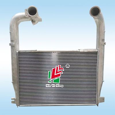 SCANIA ระบบทำความเย็น Intercooler รถบรรทุก 826x592x64mm 1747660 1899859 PGRT DC13 CR สำหรับ SCANIA R440 รถแทรกเตอร์