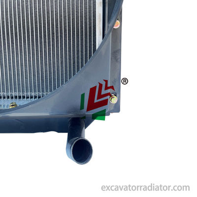 Weichai K4105 โรงเรียนมัธยมศึกษาตอนปลาย Right Bend DF38 เครื่องจักรกลคุณภาพสูง อุปกรณ์เสริมเรเดียเตอร์
