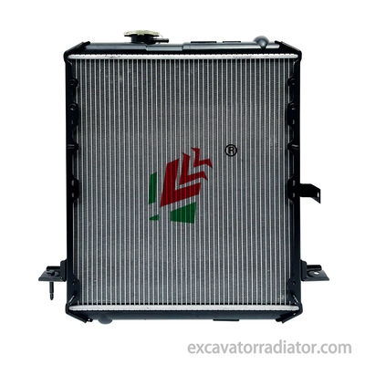 หม้อน้ำรถบรรทุกสำหรับหม้อน้ำ Isuzu Kaiyun ระบบระบายความร้อนเครื่องยนต์ถังเก็บน้ำประสิทธิภาพสูง